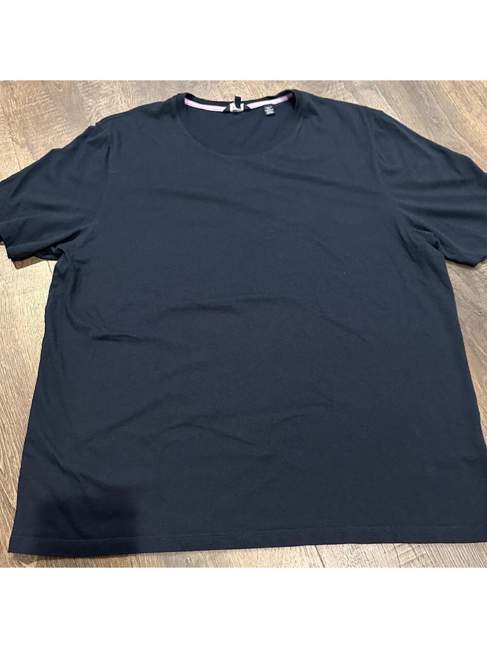 Ted Baker Women's Black and Navy Tshirt